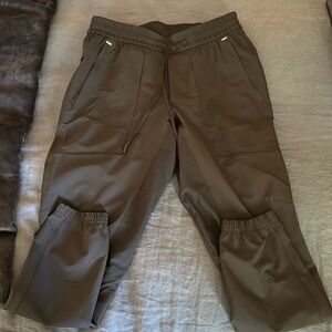 Lululemon joggers